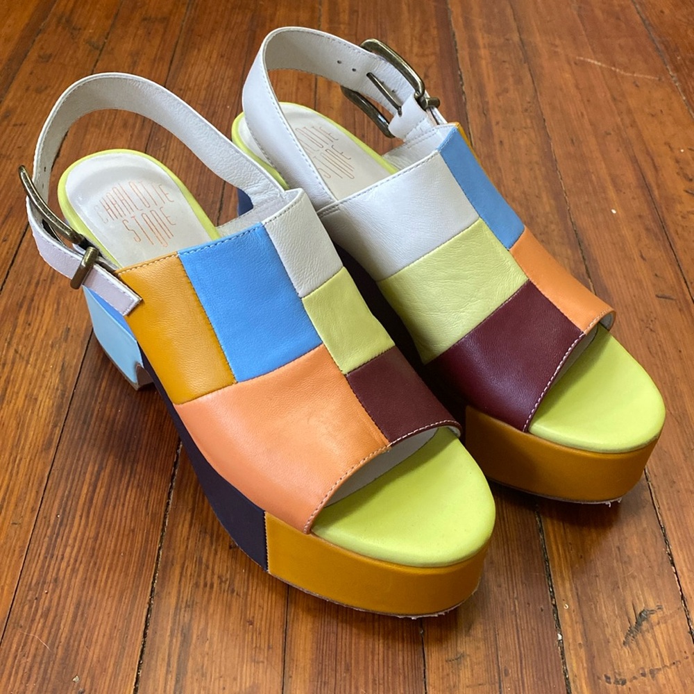 Charlotte Stone Elena Shoes Size 10 (fits like an 8 or 81/2)